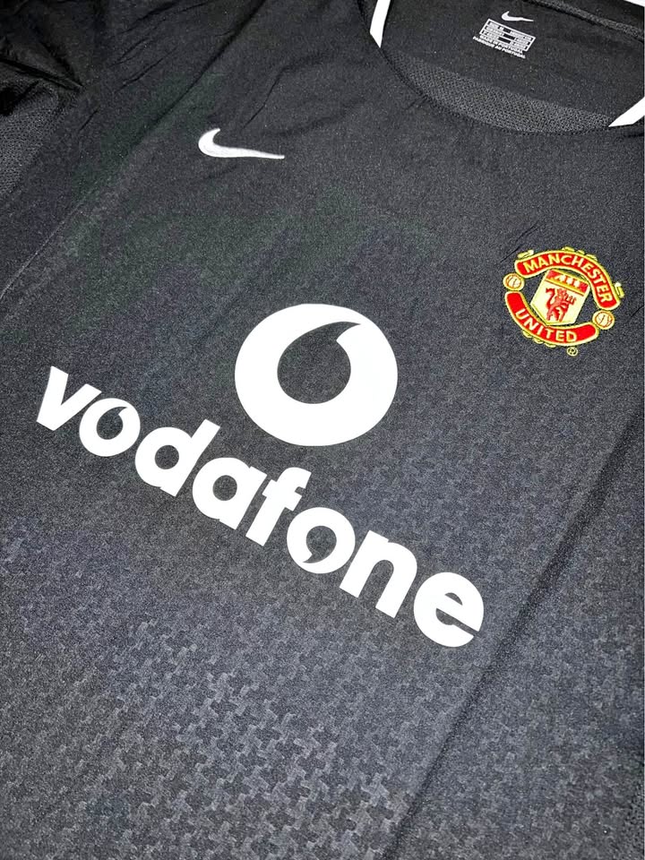 Manchester United 2003/05 Away Kit (M)