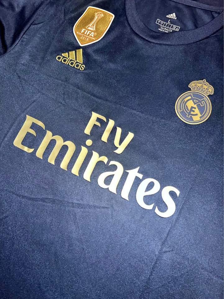 Eden Hazard Real Madrid 2019/20 Away Kit (L)
