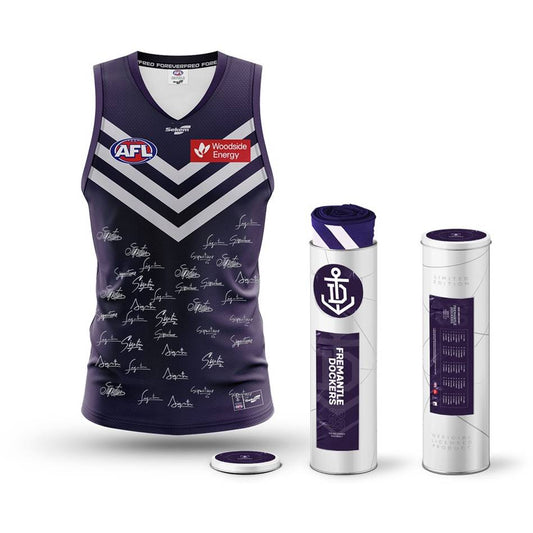 Fremantle Dockers 2023 Team Signed Jersey UNFRAMED