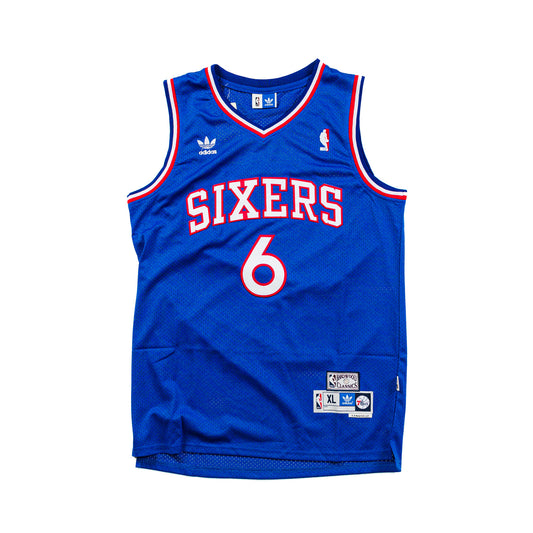 JULIUS ERVING PHILADELPHIA 76ERS 82-83 (XL)