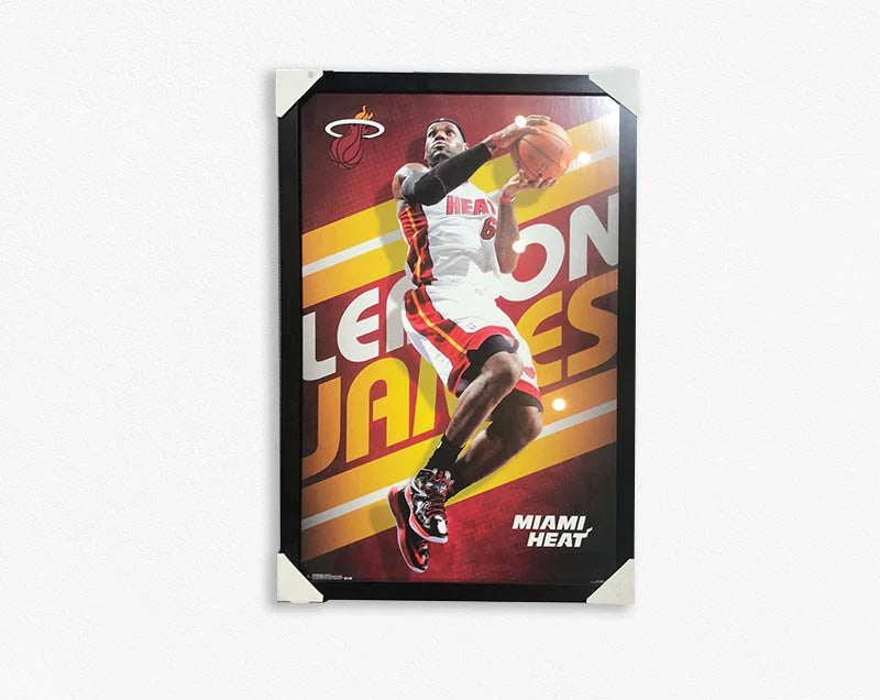 BASKETBALL-LEBRON JAMES/FRAMED